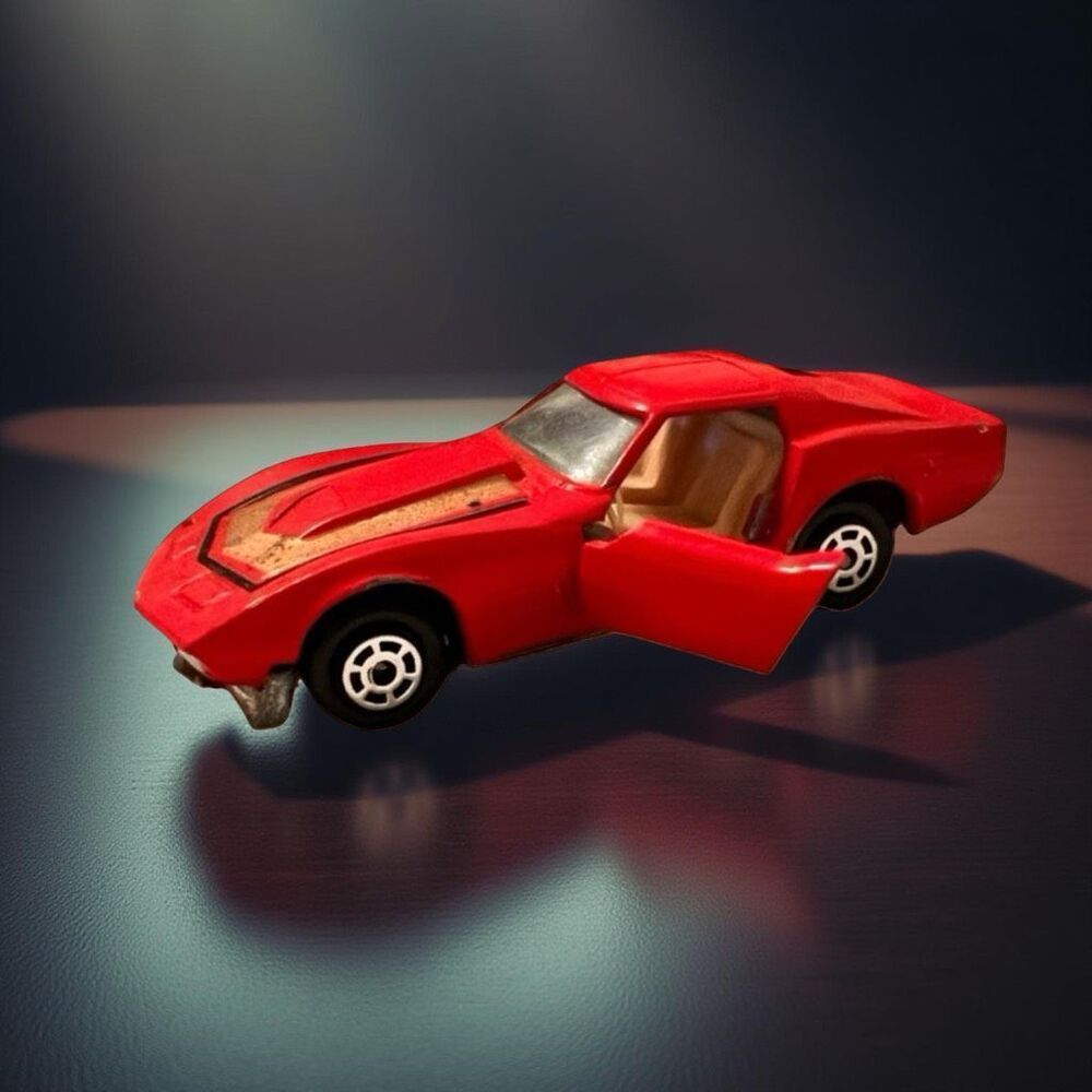 Vintage YatMing Red Corvette Stingray diecast Chevrolet #1065